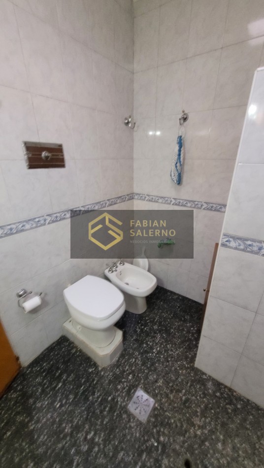 BARRIO SAN AGUSTIN - DOS PROPIEDADES EN UNA - 